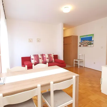 Apartamento Dubravka 1315 *