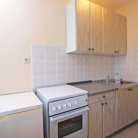 Apartamento Dubravka 1315 *